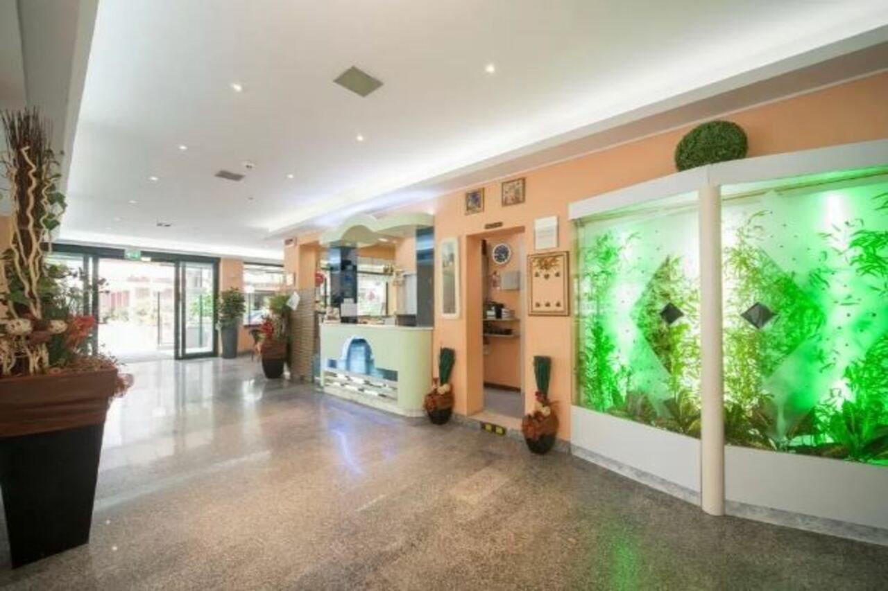 רימיני Hotel Gemini מראה חיצוני תמונה