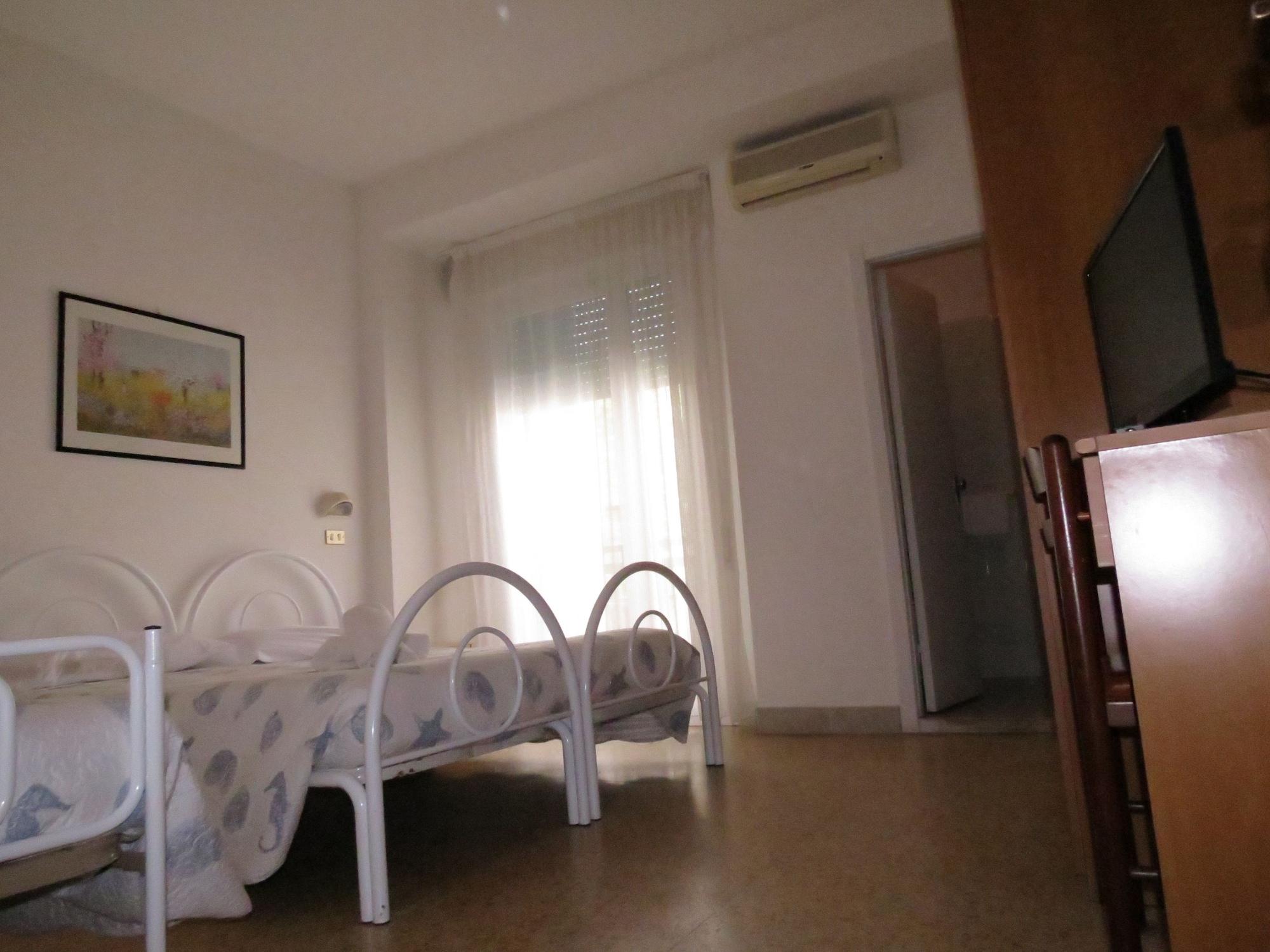 רימיני Hotel Gemini מראה חיצוני תמונה